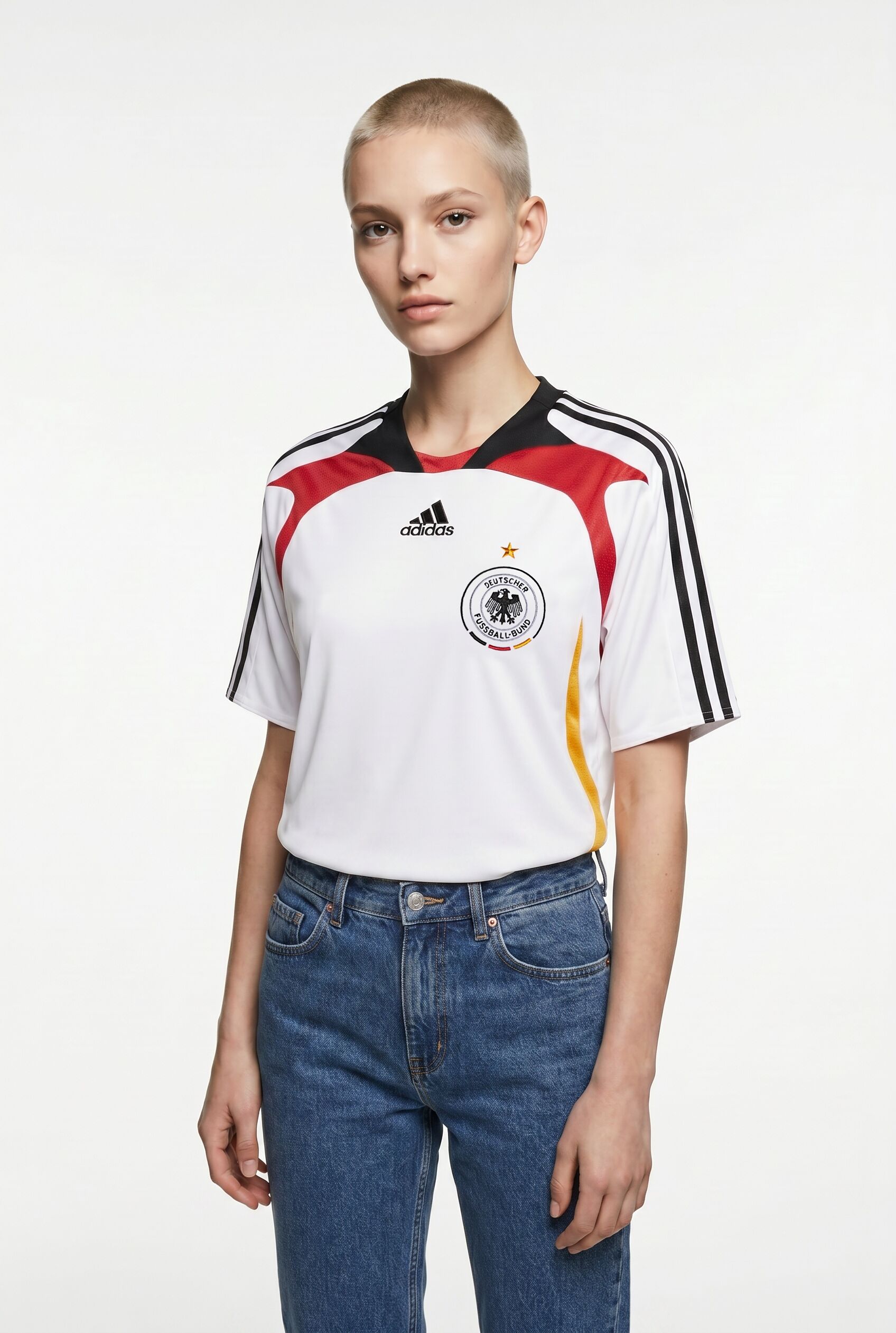 Fussballtrikot ADIDAS PERFORMANCE "DEUTSCHLAND 2007 HEIMTRIKOT", Damen, Gr. XXL, weiß, Obermaterial: 100% Polyester, Rundhals, Trikots Fussballtrikot, mit Rundhalsausschnitt, aus Polyester, mit CLIMACOOL Technologie weiß XXL
