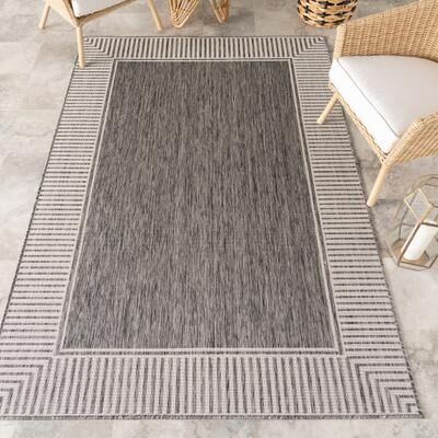 Nuloom Leah Classic Bordered Indoor/Outdoor Area Rug