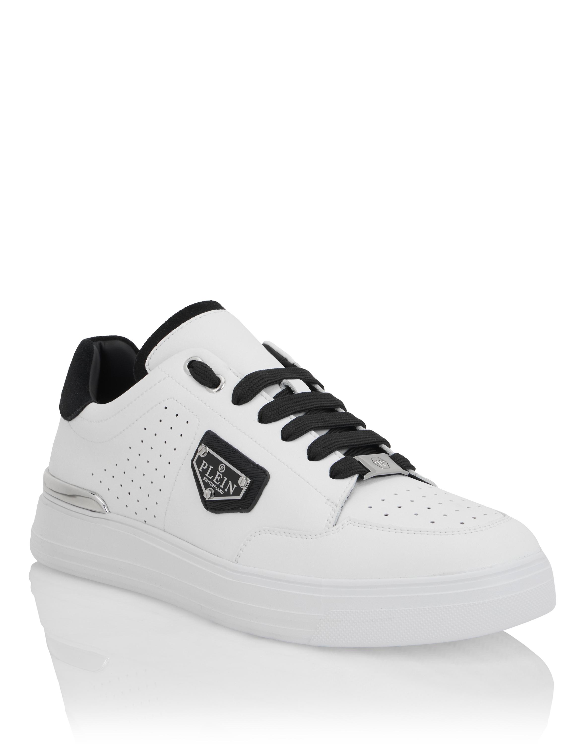Lo-Top Turnschuhe