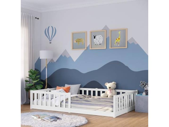 Bellabino Vere Bodenbett 120x200 cm, Massivholz Kiefer, Kleinkindbett, Weiß Montessori Kinderbett mit Rausfallschutz & Lattenrost, Massivholzbett für Jungen & Mädchen aus Holz Kiefer, Kleinkindbett