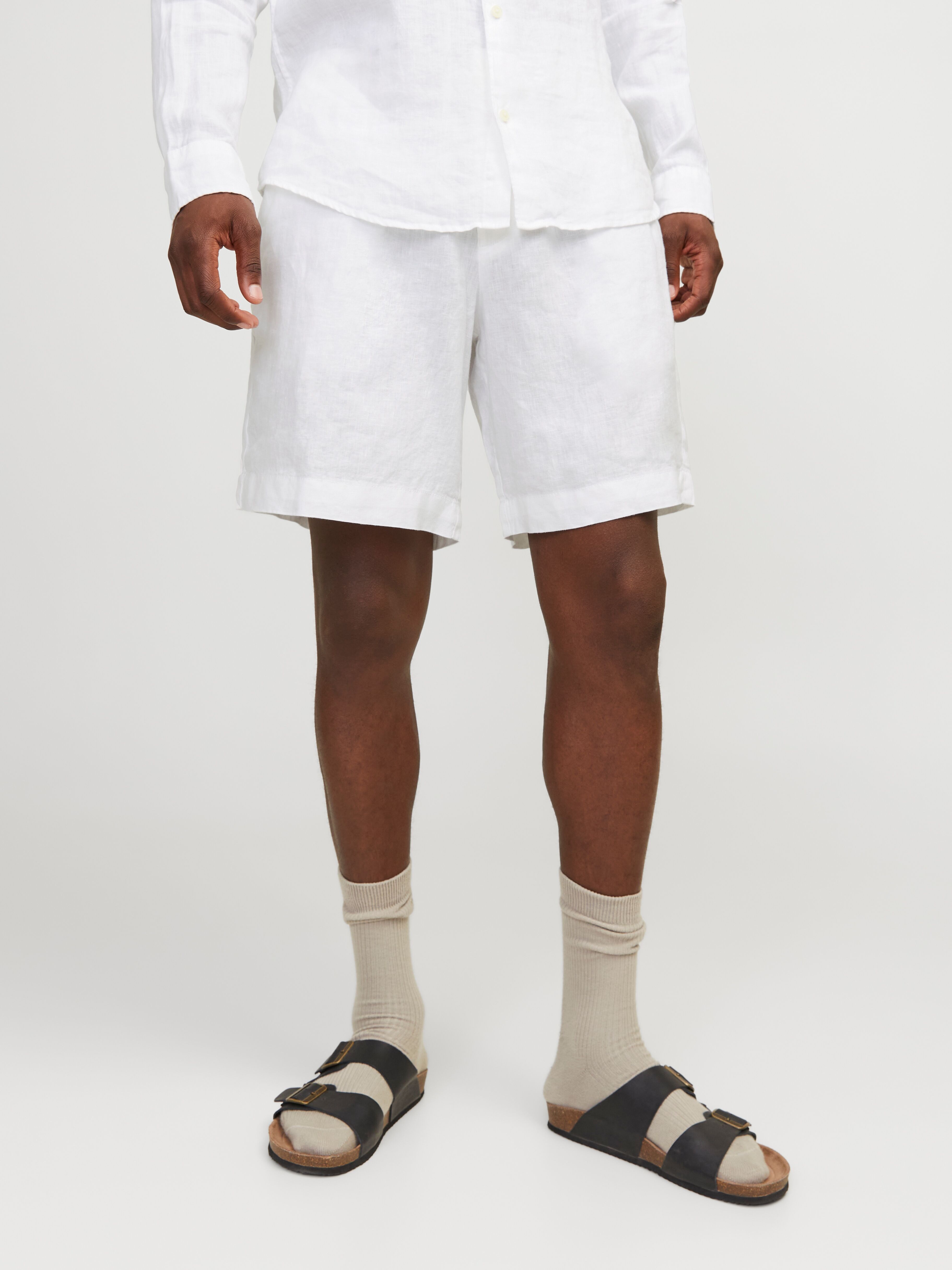 Shorts JACK & JONES "JPSTBILL LAWRENCE LINEN SHORTS SRT LN", Herren, Gr. S, N-Gr, weiss (hellweiß), Web, Obermaterial: 100% Leinen, unifarben, weit knielang, Hosen Shorts hellweiß S, N-Gr