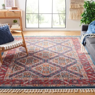 SAFAVIEH Farmhouse Linette Boho Tribal Polyester Rug