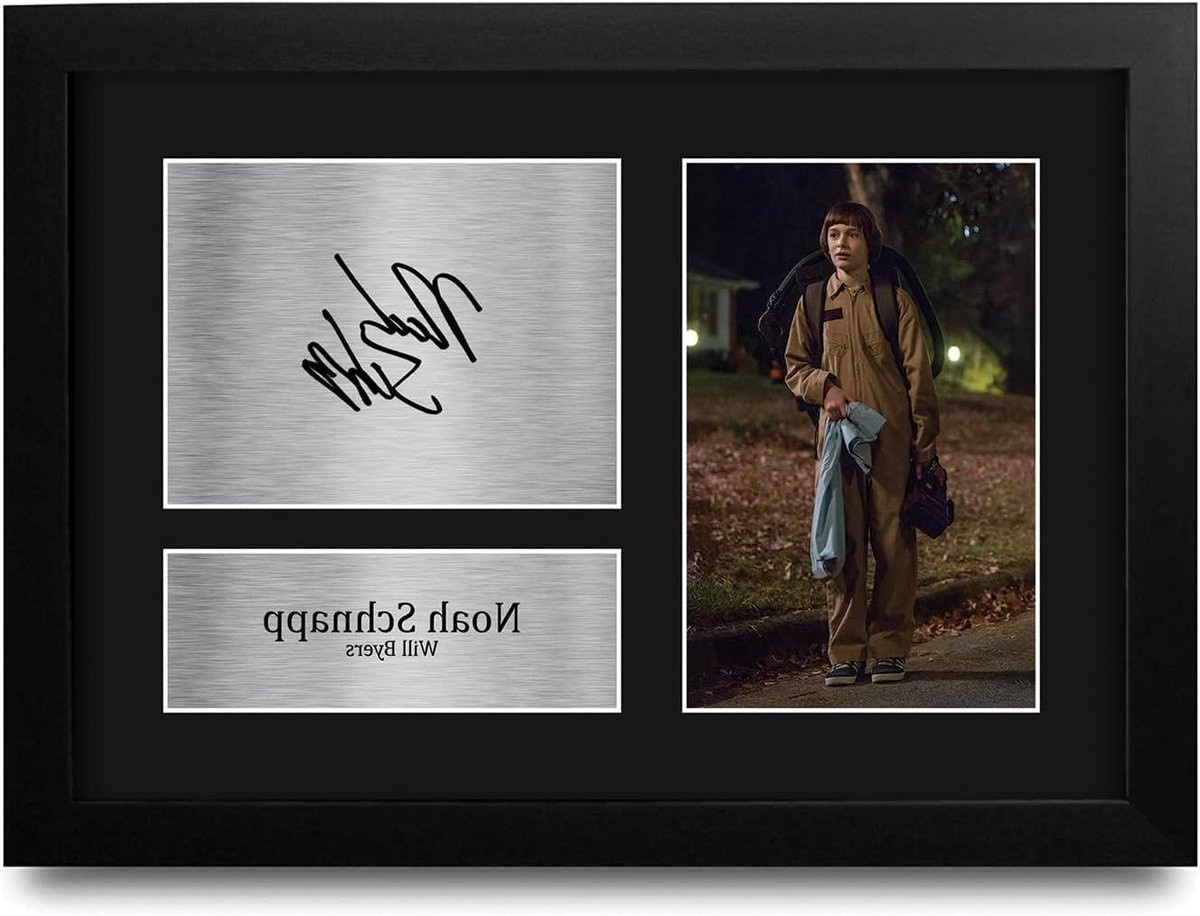 Ingelijste Foto TV Poster Wanddecoratie met Handtekening Replica - A4 - Zwart
