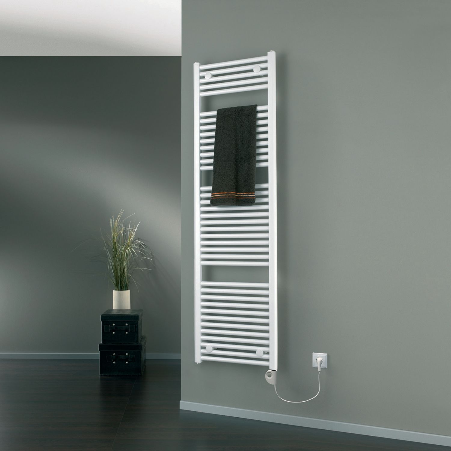 HSK Line towel radiator 60 x 157,5 cm filled, connection r. bottom 800158-04-G2