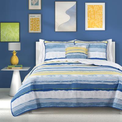 SEASHORE TWIN/TWIN XL 2PC. QUILT SET by J by J. Queen New York in Blue (Size TWIN)
