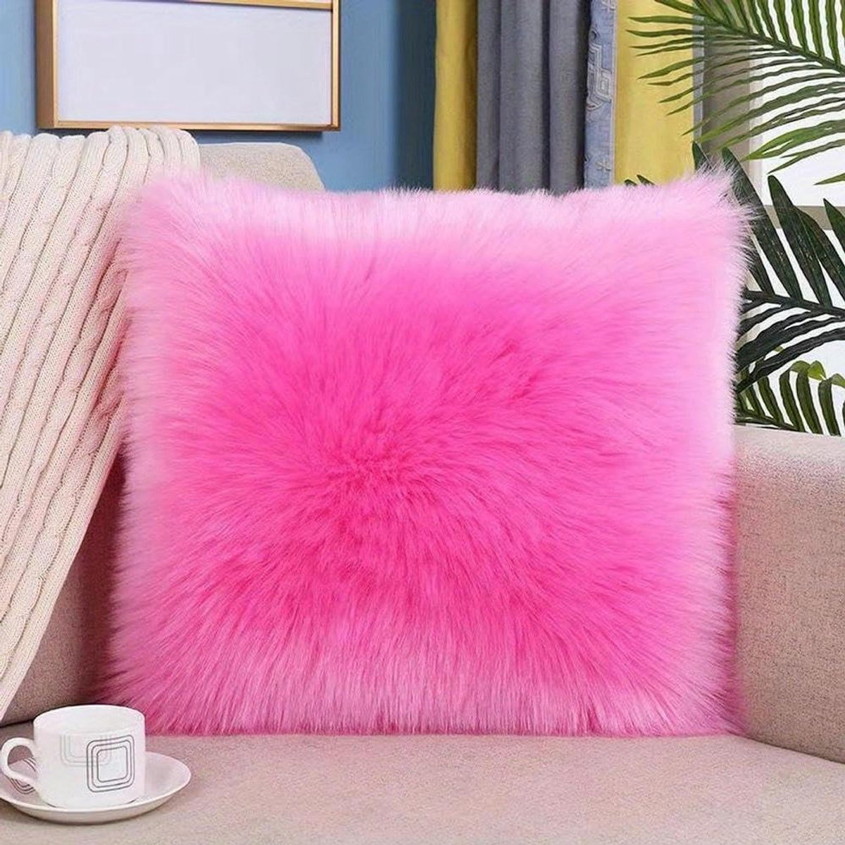 Pluche kussenhoes met bloemenpatroon in roze voor decoratie van je bank