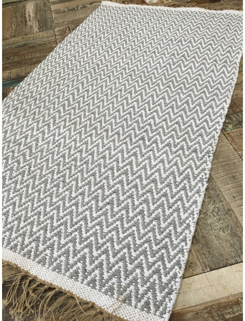 17 Stories Eesa Chevron Cotton Hand Woven Area Rug Grey/Beige Rectangle 90 x 150cm