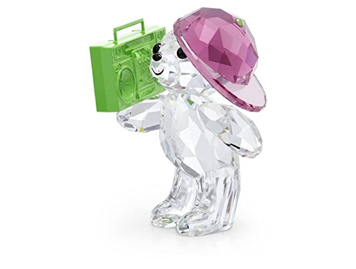 Swarovski Kris Bär, 90er Party - Detailverliebter Bär in Brillantem Kristall, mit Feinen Details und Grünem Ghettoblaster