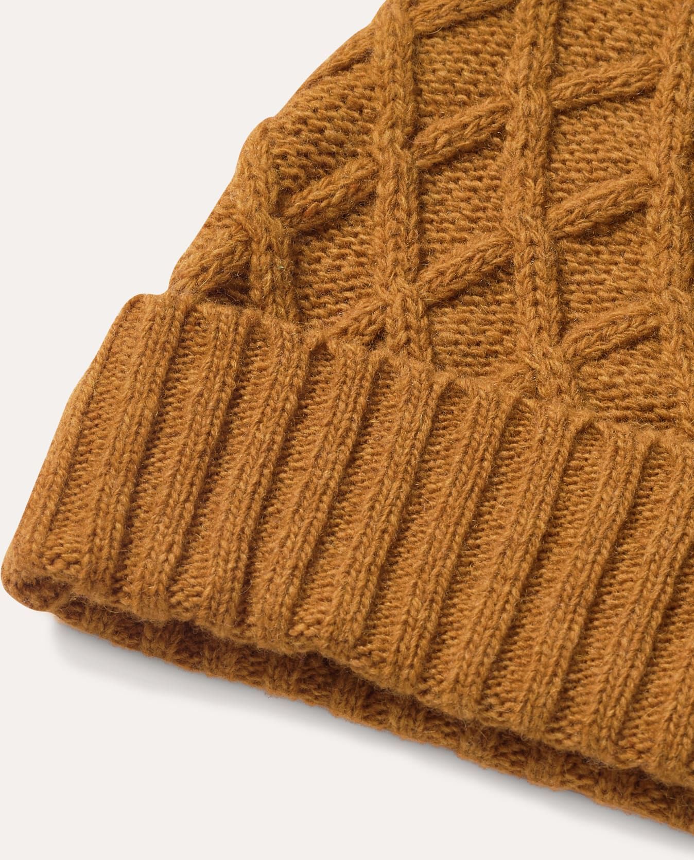 Walbusch Aran-Mütze, , Farbe Gelb, 01, feine Wollmischung aufwendiges Aran-Muster Herren