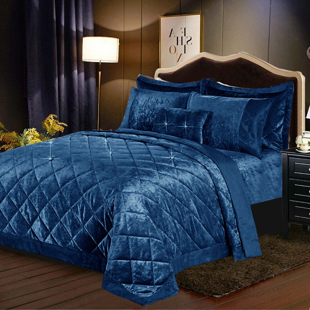 Canora Grey Stodghill Velvet Solid Colour Bedspread Blue King
