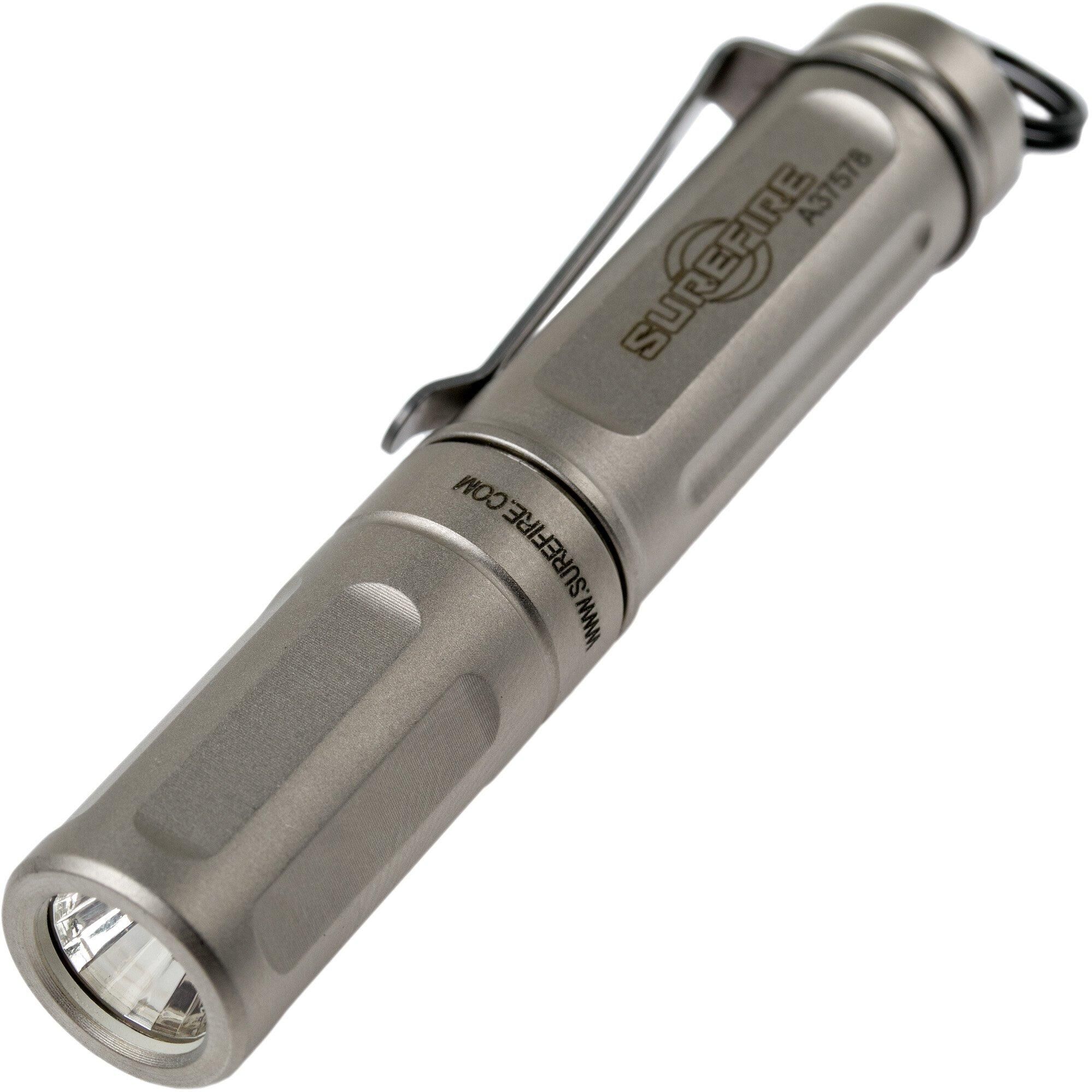 SureFire Titan Plus ultrakompakte multi-Output Schlüsselbundlampe, 300 Lumen