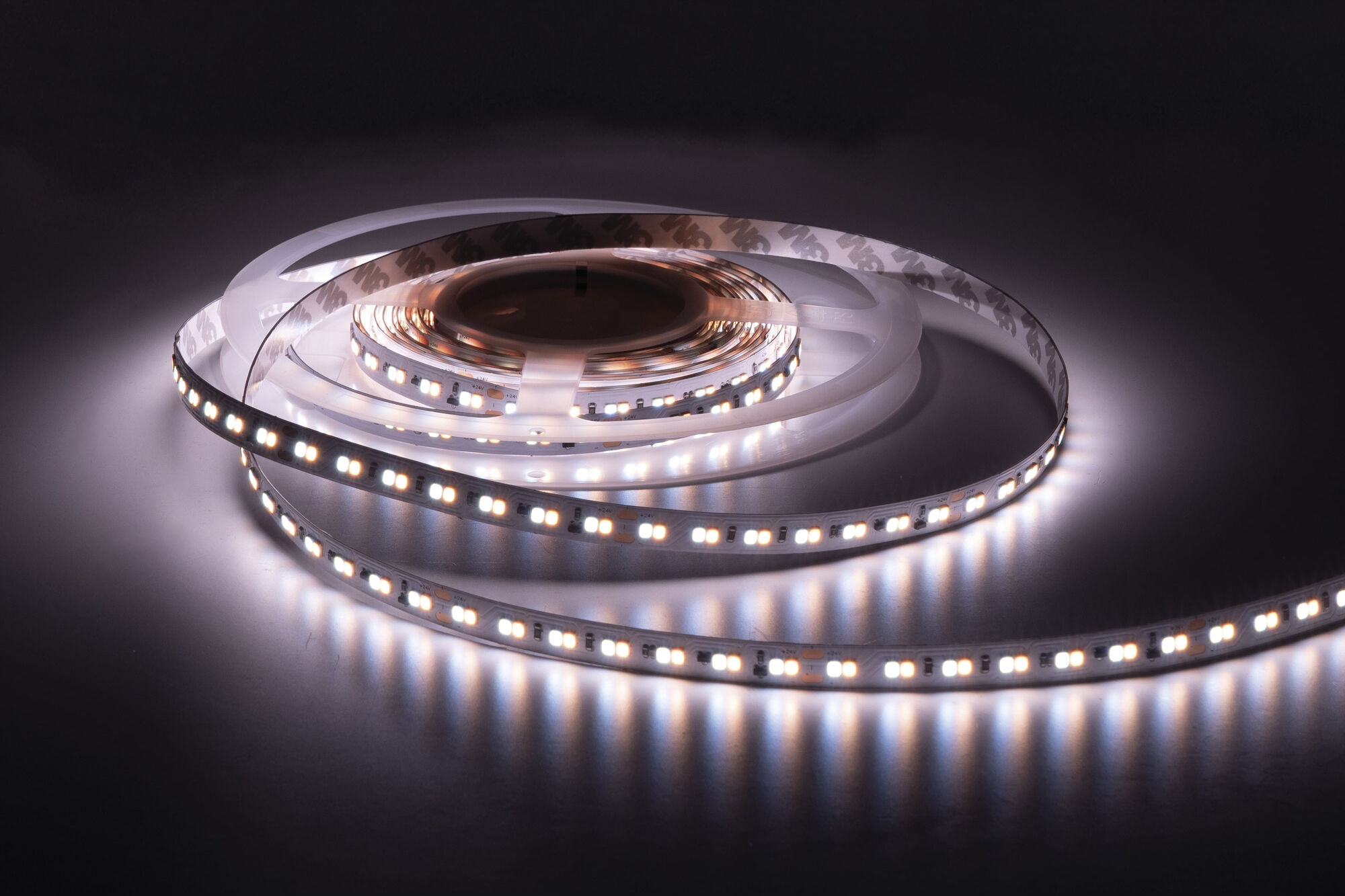 Artecta Havana Ribbon 2835 - 168 - Warmweiß 2000-2700 K - Cri 90 - 1450 Lm/m - 168 Leds/m - 15