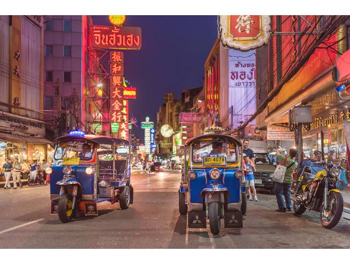 Fototapete PAPERMOON BANGKOK-TUK TAXI CHINATOWN , bunt, B:5m L:2,8m, Vlies, Tapeten, Fototapete
