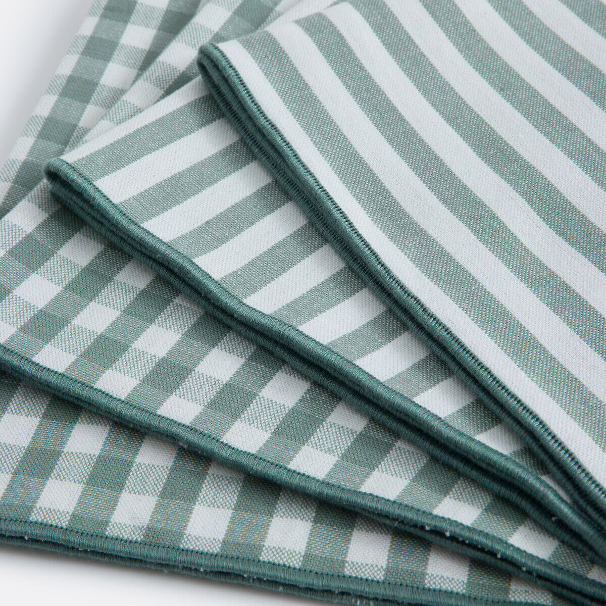 LA REDOUTE INTERIEURS Lot de 4 serviettes de table, 30% coton recyclé, tissé teint, SOIZIC