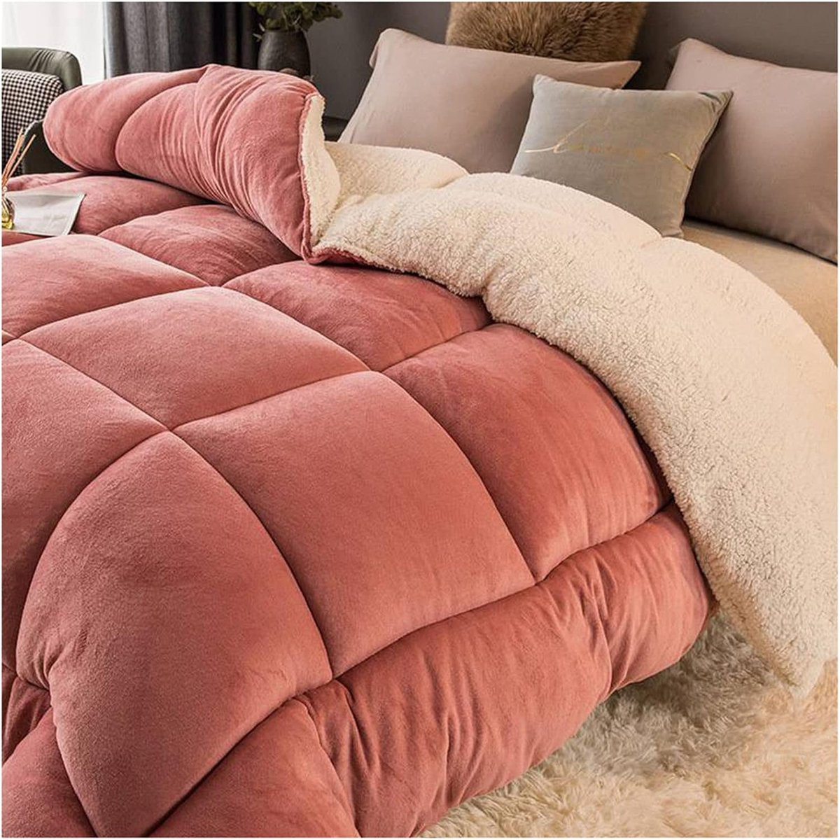 Bonenpasta Luxe Winter Dekbed - Warm Pluche - Dubbelzijdig - 220 x 240 cm