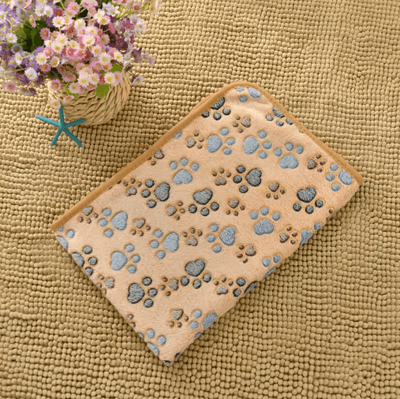 Inspire Picks CozyPaw Flannel Pet Blanket Soft Paw Print Puppy & Cat Blanket For Warmth & Comfort 2 s