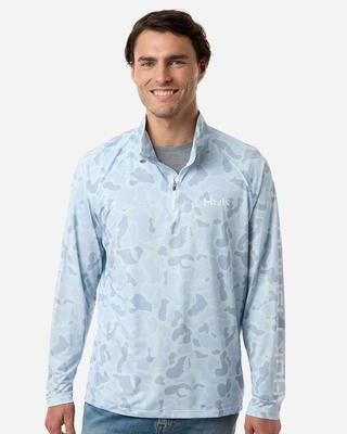 HUK H1200720 Men's Airweight KC Printed Quarter-Zip Pullover T-Shirt in Sky size Medium   Polyester/Spandex Blend