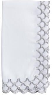 Saro Lifestyle Scalloped Edge Napkin (Set of 4)