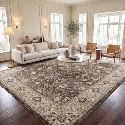 SAFAVIEH Hazel Hera Traditional Oriental Rug