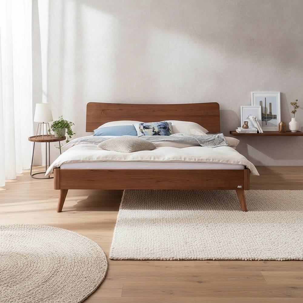 Pharao24.de Nussbaum massiv Doppelbett 160x200 cm oder 180x200 cm modernem Design