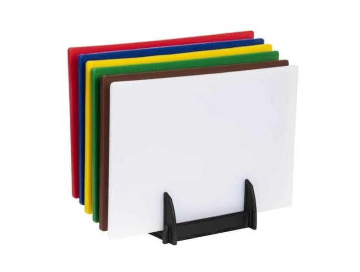 Hygiplas LDPE 6x farbcodierte Schneidebretter Set mit Ablage und Wandtafel - Weiß, Grün, Rot, Gelb, Braun, Blau Bretter 455x305x10 mm, Nicht porös Verhindert Geschmacks- / Geruchsaufnahme, J258