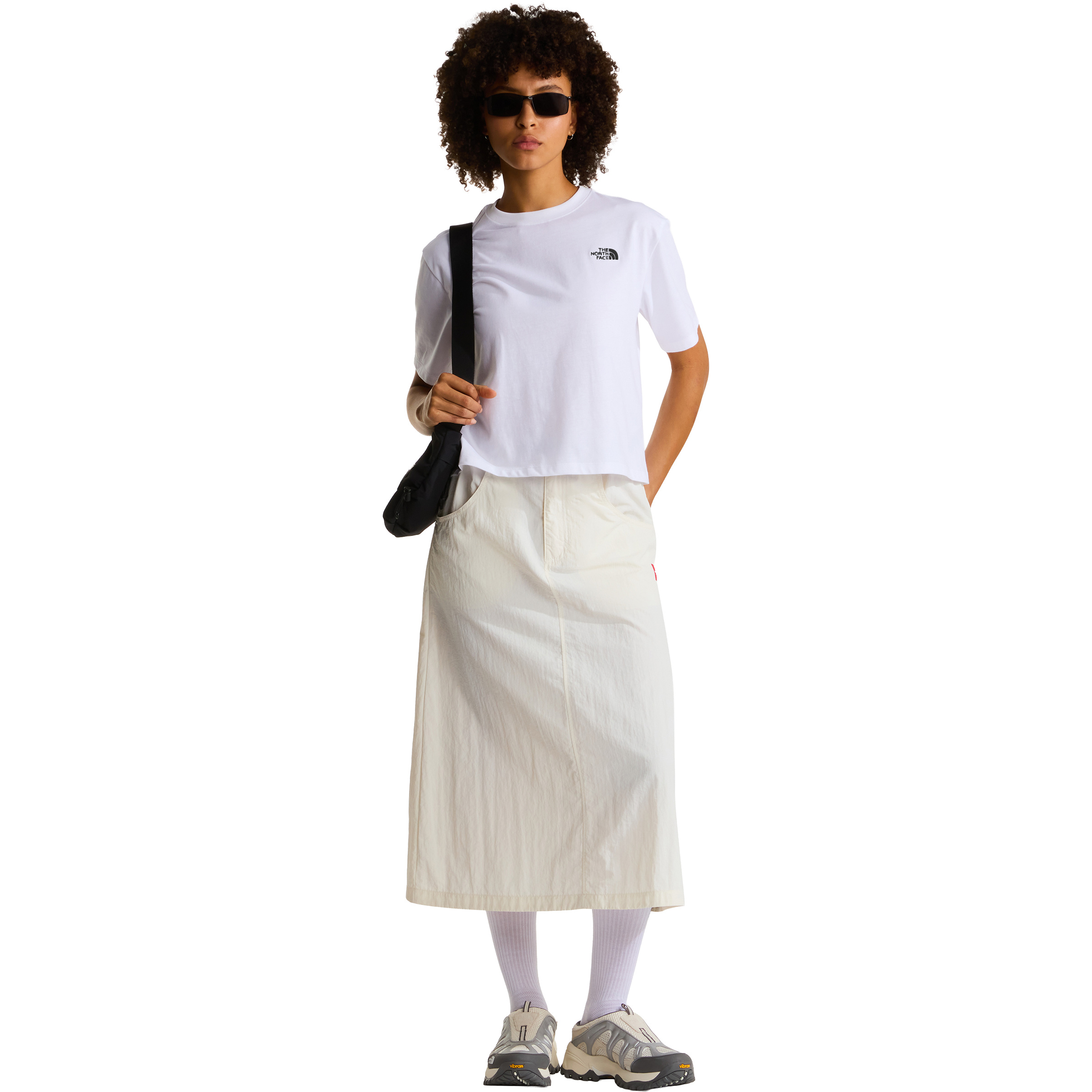 The North Face Evolution Simple Dome Crop Damen T-Shirts weiss Größe L Lifestyle Hautfreundlich