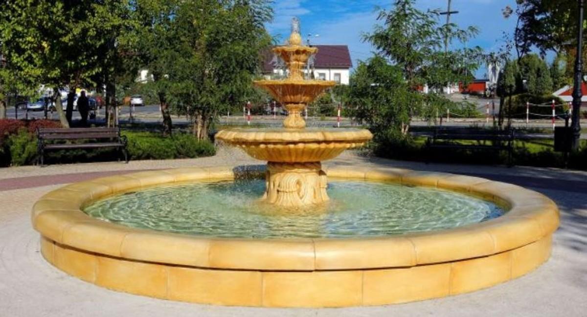 Casa Padrino Garten Deko Barock Springbrunnen Ø 465 x H. 180 cm - Prunkvoller Gartenbrunnen