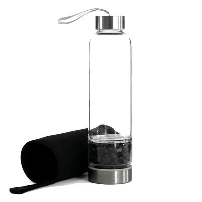 Intirilife Trinkflasche Wasserflasche mit Heilsteinen und schwarzer Tasche - Schwarzer Obsidian - 400 ml Füllmenge