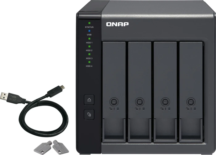 QNAP TR-004