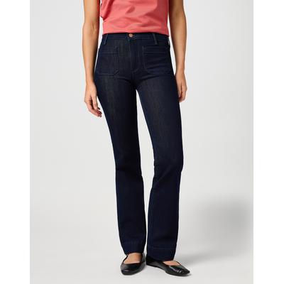 Wrangler "Flare" im Retro-Design mit ausgestelltem Bein