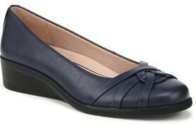 Women's Jorie Flat by LifeStride in Lux Navy (Size 5 1/2 M)