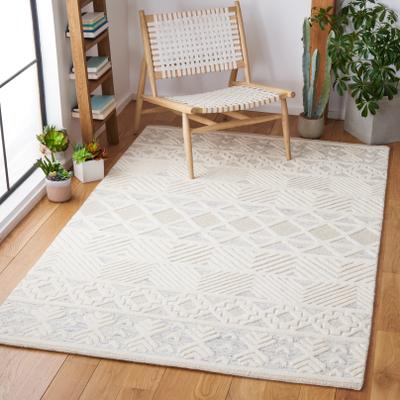 SAFAVIEH Handmade Artistry Godelieve Moroccan Wool Rug