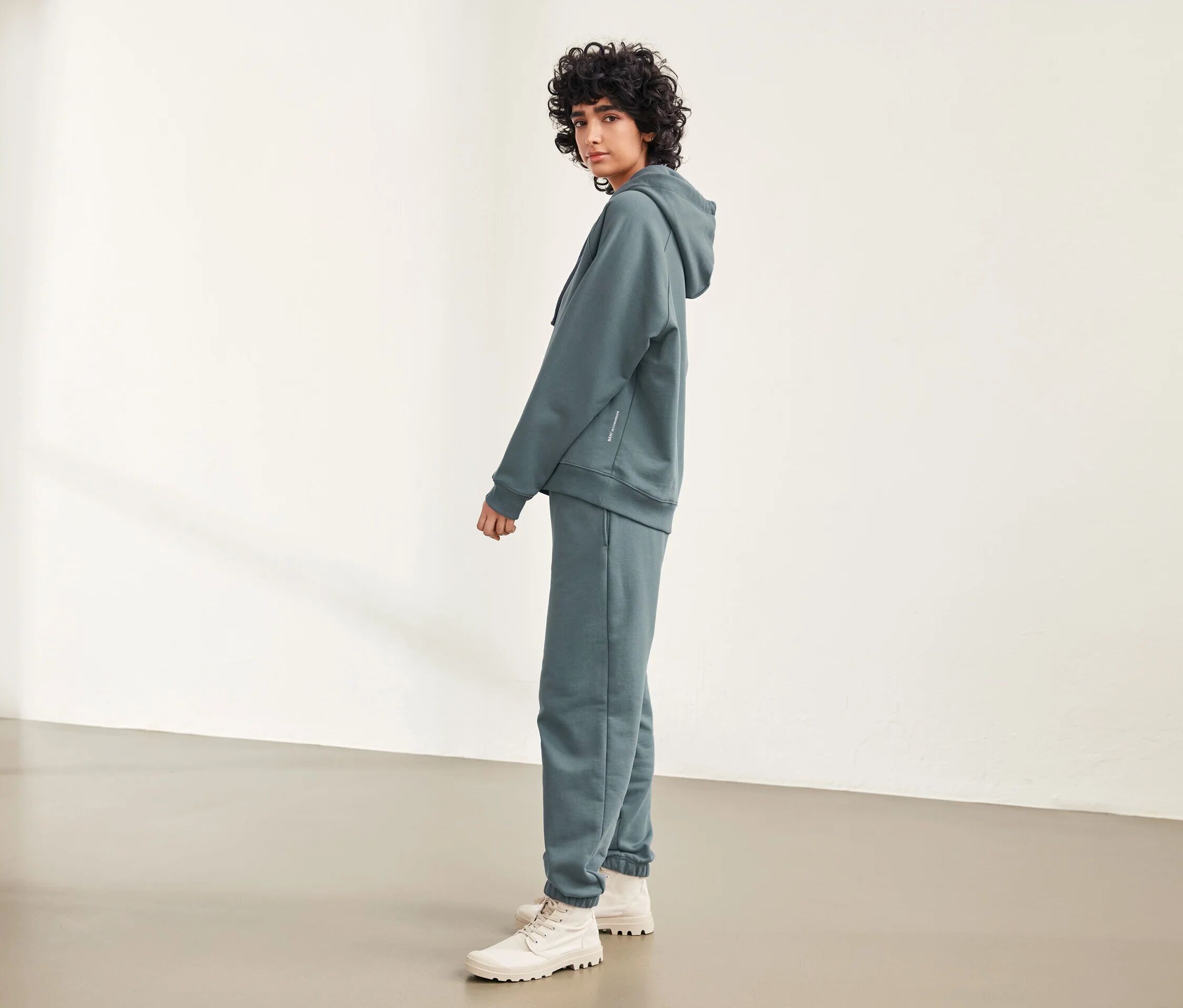 Nah/Studio Jogginghose - Baumwolle - Gr. XS - blau