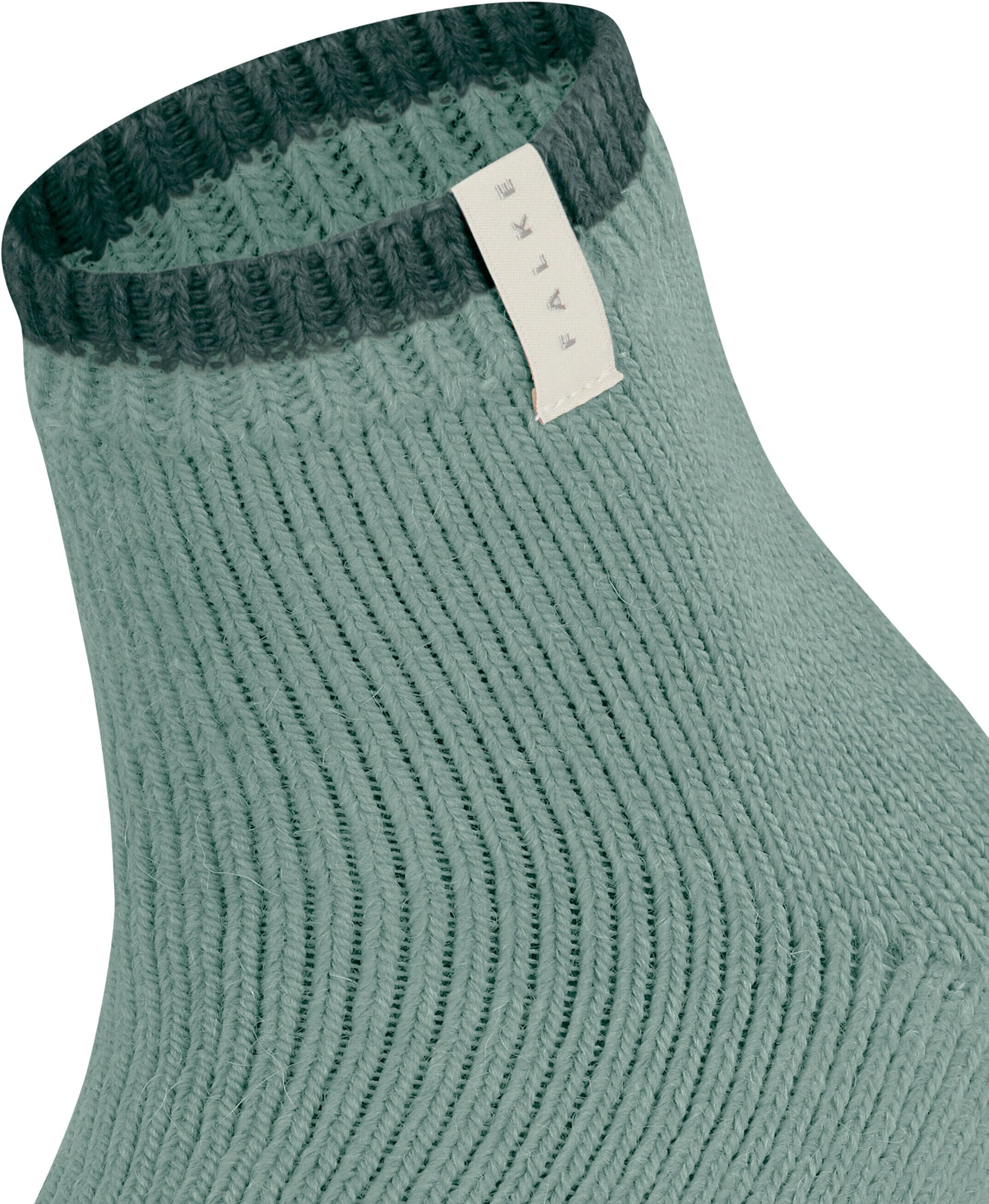 Haussocken FALKE "Cosy Plush", Damen, Gr. 35-38, grün (austerity (7876)), Obermaterial: 65% Polyacryl PAN. 13% Polyamid PA. 12% Wolle WO. 8% Alpaka WP. 1% Elasthan EL., Socken Haussocken