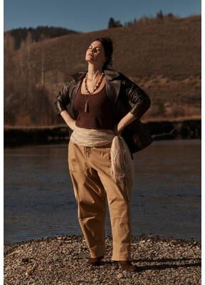 Plus Size Women's Barrel Leg Cargo Pant by June & Vie in Rye Bread (Size 18 W)