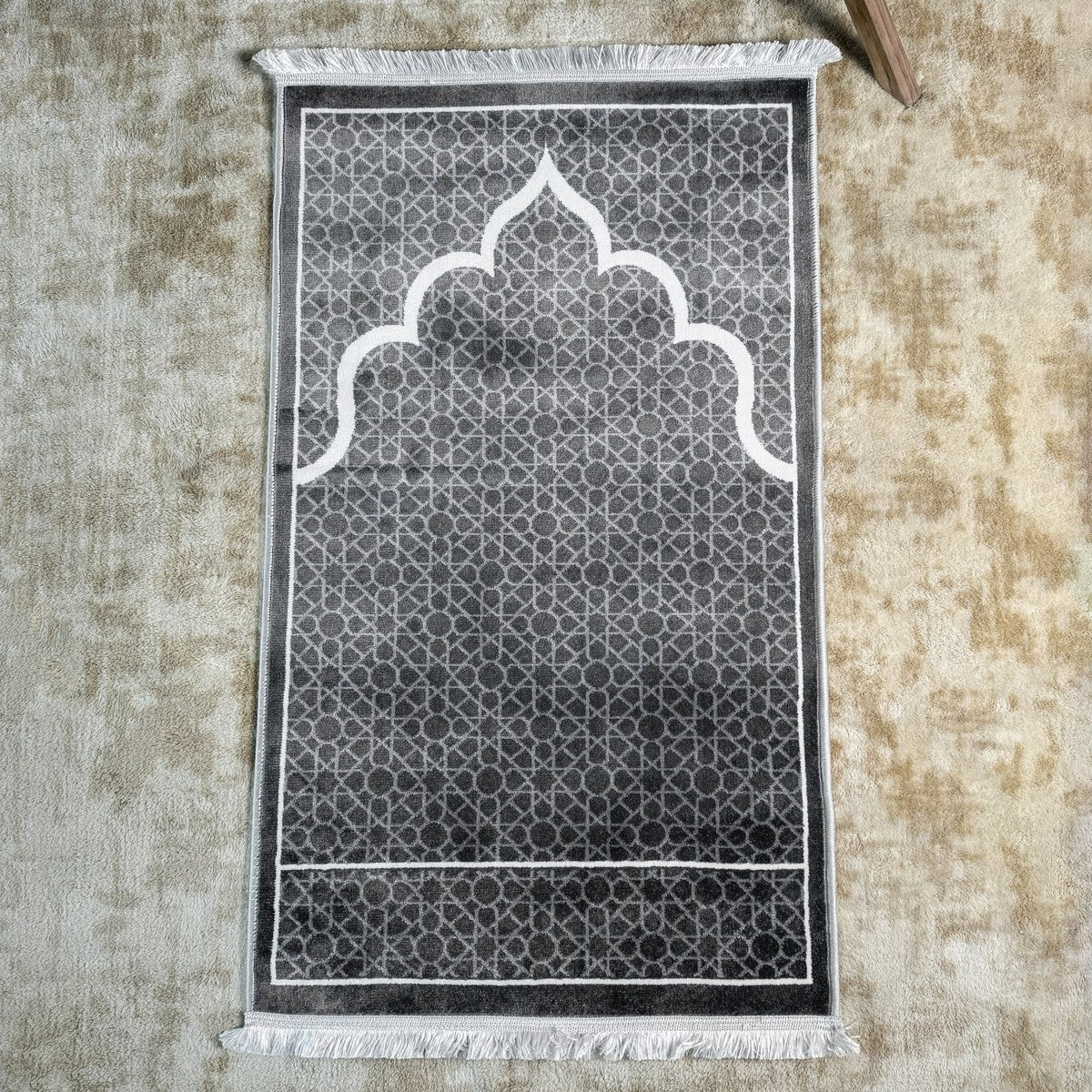 Iwa Concept Gebedskleed met Mihrab Patroon - Hoogwaardig Islamitisch Gebedskleed voor Volwassenen