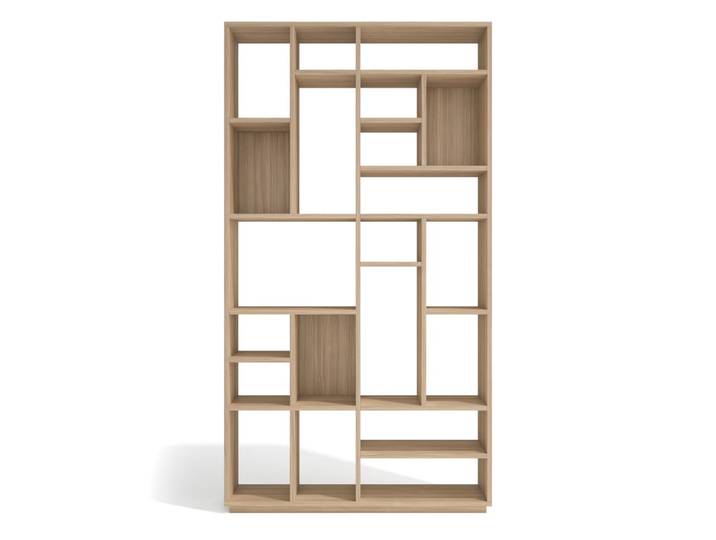 Étagère asymétrique 21 niches en placard finition noyer clair