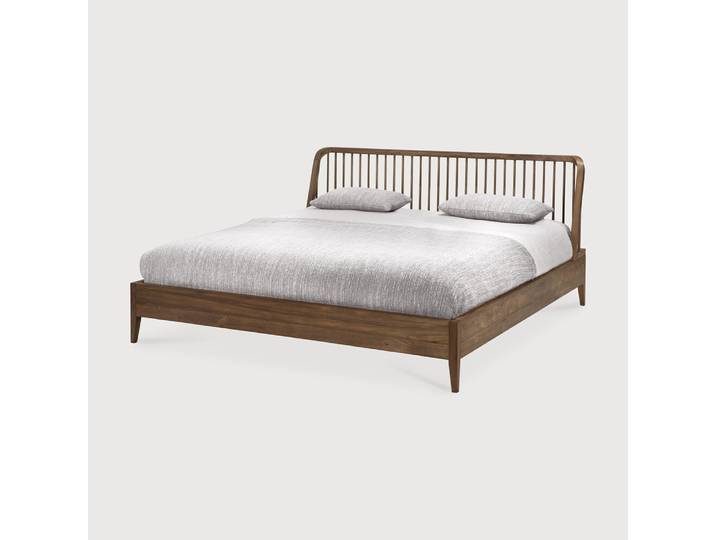 Ethnicraft Spindle Bett