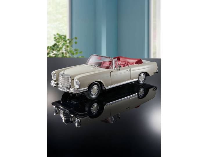 Mercedes Cabriolet 280SE ‘66, creme