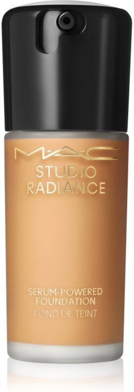 MAC Cosmetics Studio Radiance Serum-Powered Foundation hydrating foundation shade NC45 30 ml