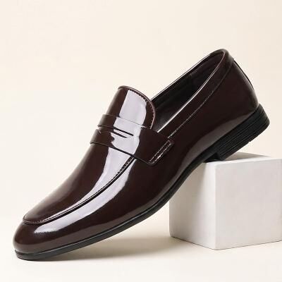 LightInthebox Men's Burgundy Penny Loafers, Glossy Slip-On Dress Style for Mature Men, Business, Weddings, Banquets and Formal Events