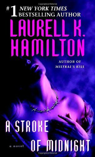 Hamilton, Laurell K. - A Stroke of Midnight: A Novel: A Meredith Gentry Novel (Meredith Gentry Novels) - Preis vom 09.10.2026 07:28:09 h