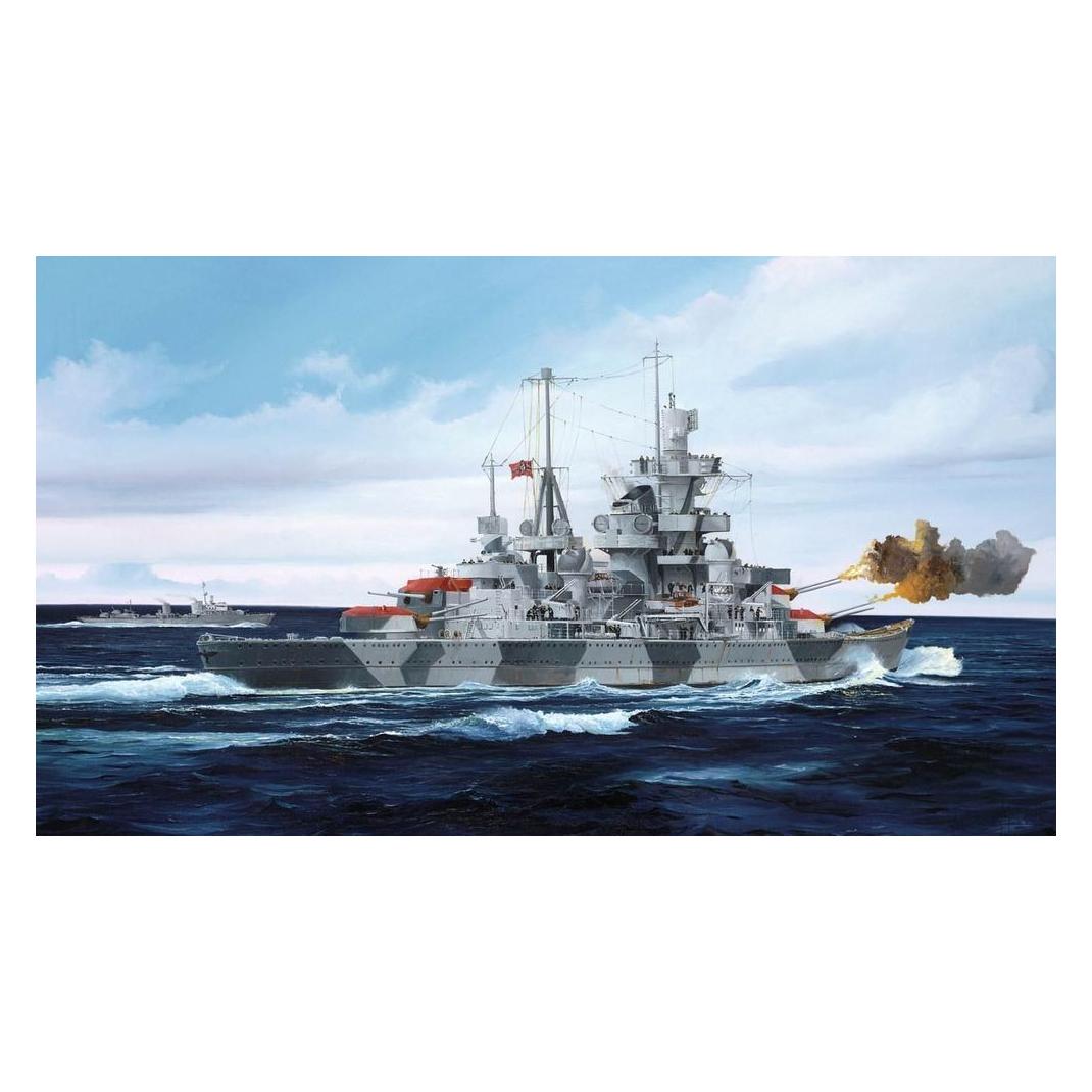 Trumpeter German Cruiser Admiral Hipper 1941 (05776)