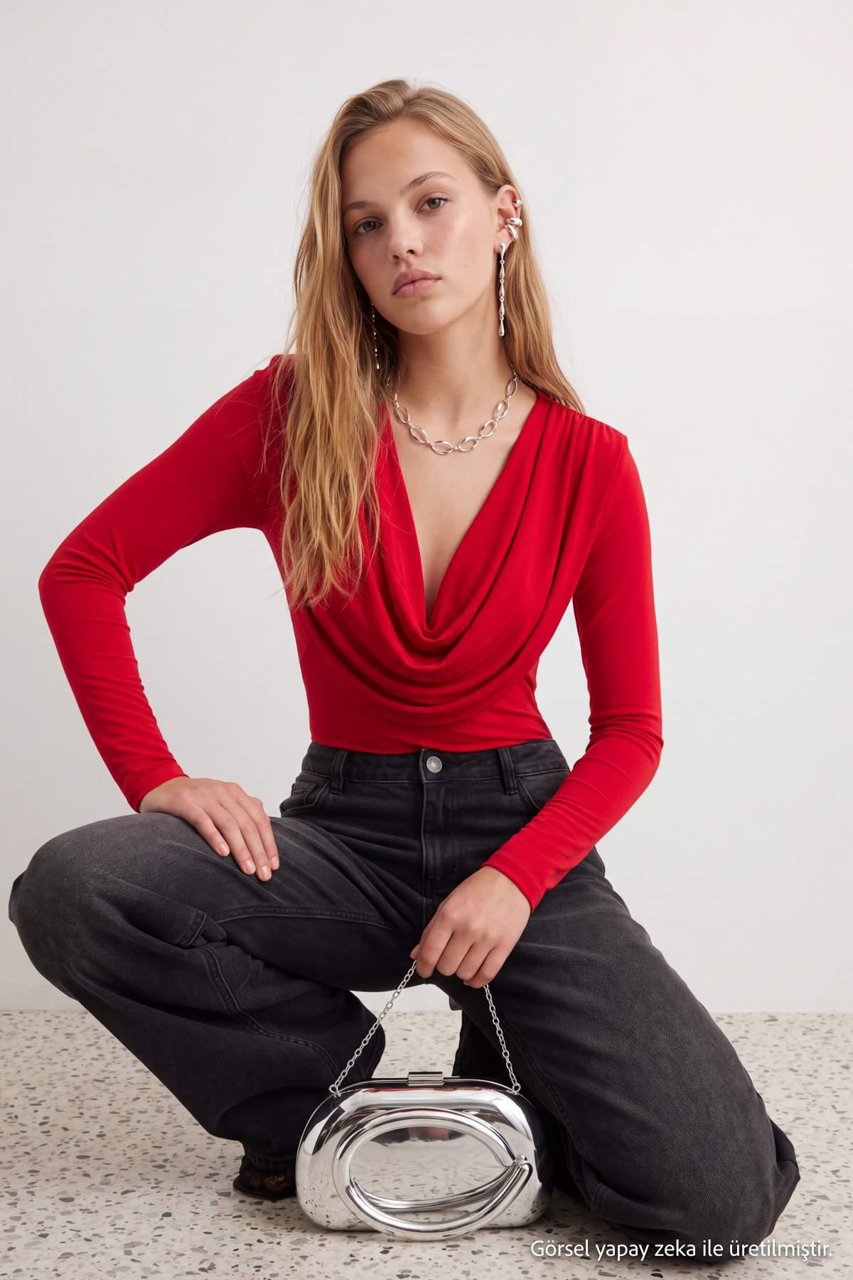 TRENDYOLMİLLA Damen Rot Einfarbig Lang, Tailliert Bodys