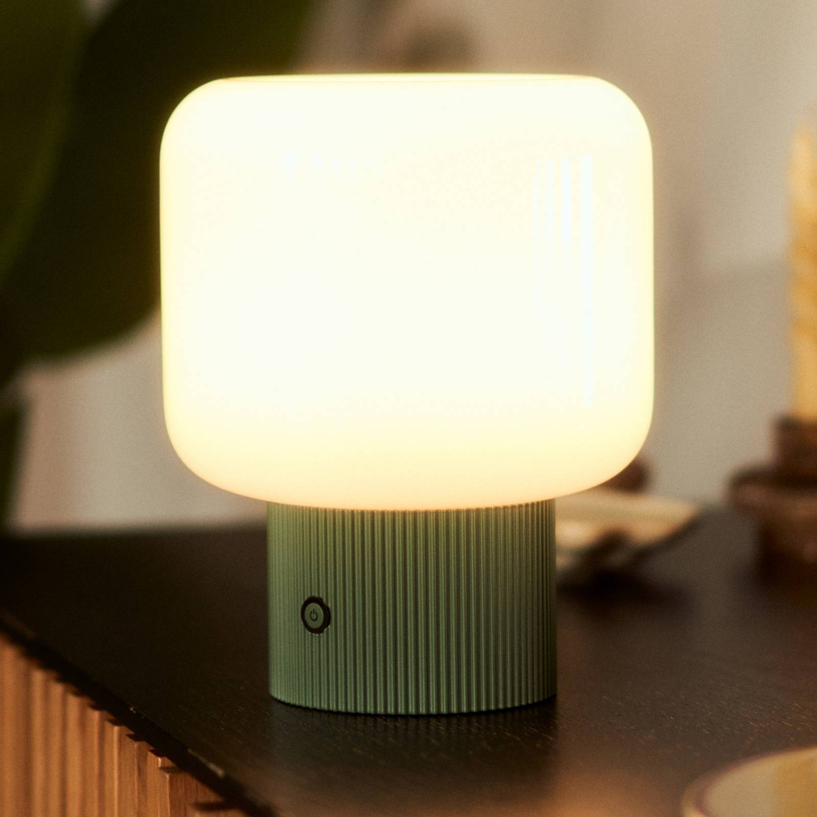 LED Tischlampe Katrin Palme Lucande, dimmbar, grün, für Wohn- / Esszimmer, Glas, Modern, LED Tischlampe