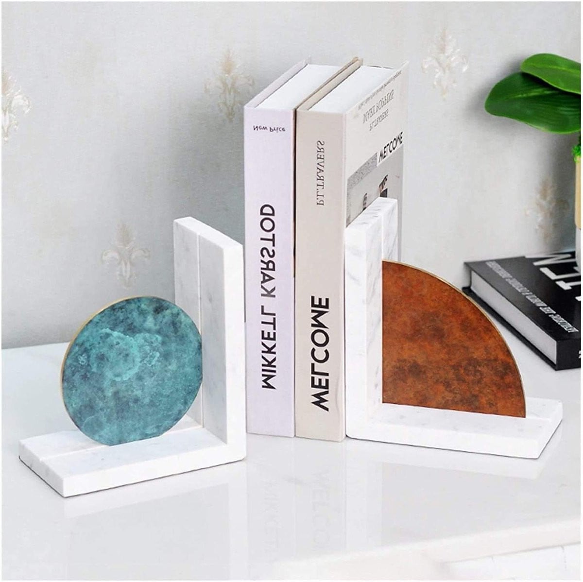 Handgemaakte decoratieve boekensteunen van marmer, Hoogte: 16 cm