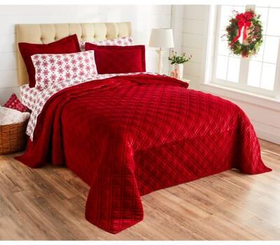 Velvet Diamond Quilted Bedspread by BrylaneHome in Garnet (Size QUEEN)