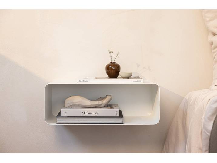 Nachttisch Nelio – Hängendes Design mit Kabeldurchführung - Weiß - Luxusbetten24