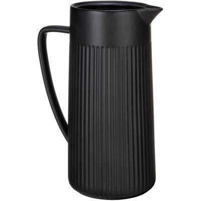Karaffe "REFIA", schwarz, B:16,5cm H:22cm T:10,5cm Ø:10,5cm, Steinzeug, SCHÖNER WOHNEN-KOLLEKTION, Karaffen, Karaffe, Keramik Krug, 1,25l mit eleganter Rifferlung