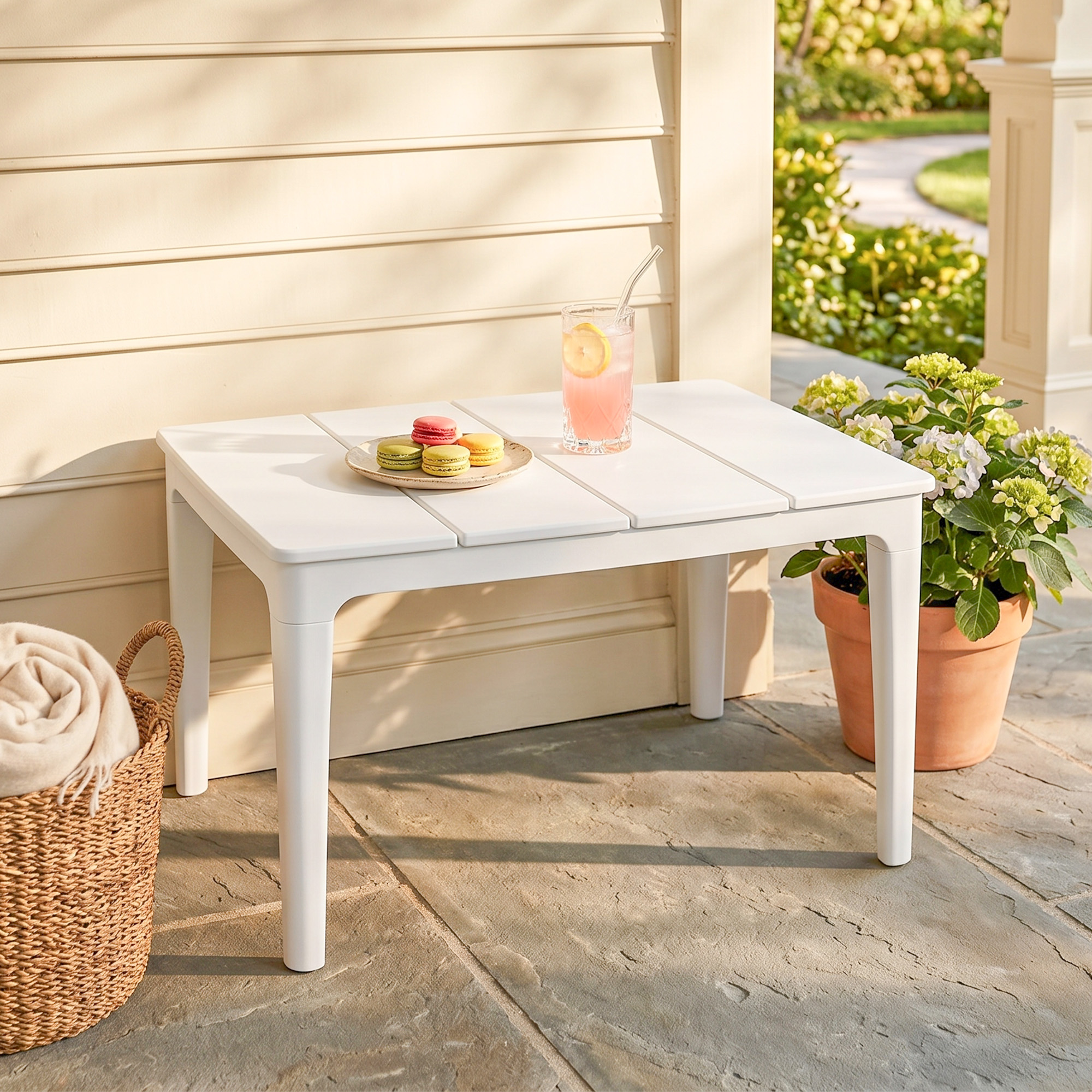Outsunny Tavolino da Caffè da Giardino, 70 x 53 x 39 cm, Bianco Crema   Aosom Italy